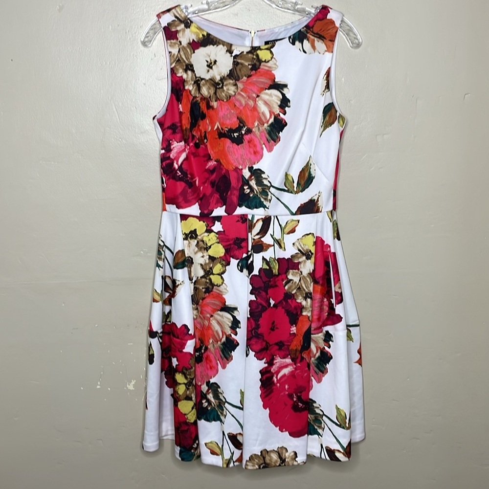 ROZ & ALI Floral Dress White & Fuchsia Sleeveless Pleated Full Skirt Exposed Zip - Picture 13 of 13